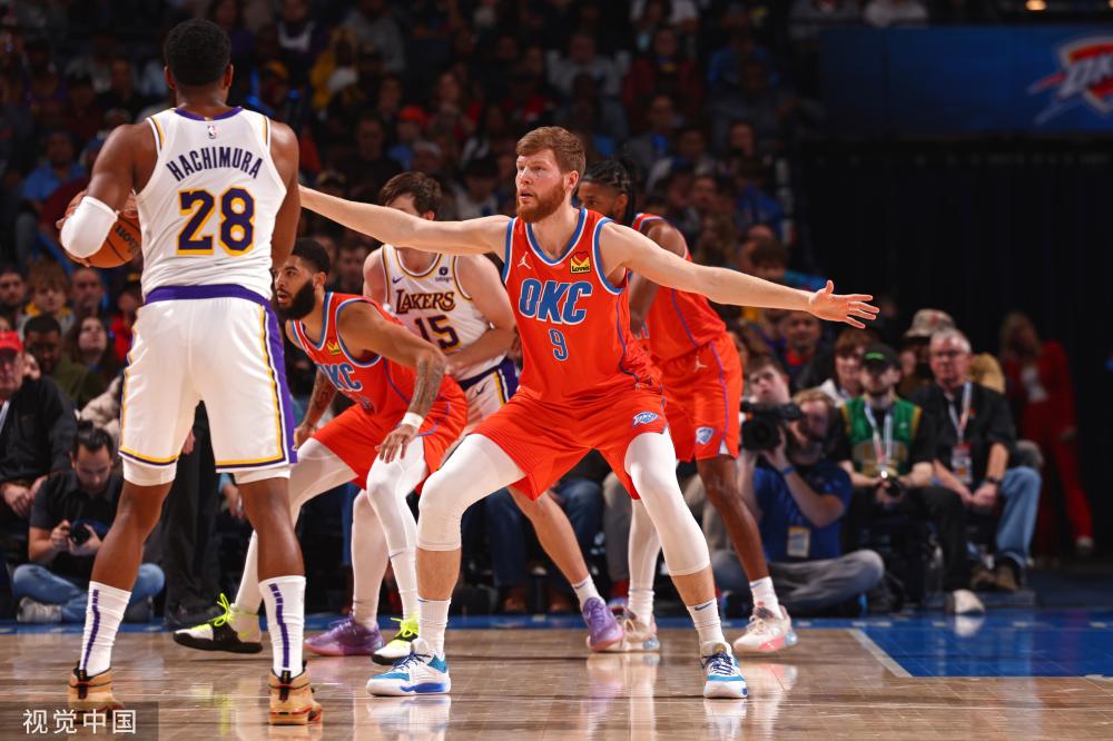 自由转会或 自由转会或